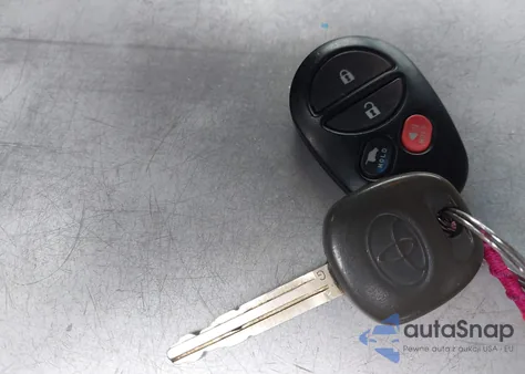 2011 Toyota Sequoia Limited 5.7L V8 z USA, uszkodzony, nr VIN 5TDKY5G18BS035026